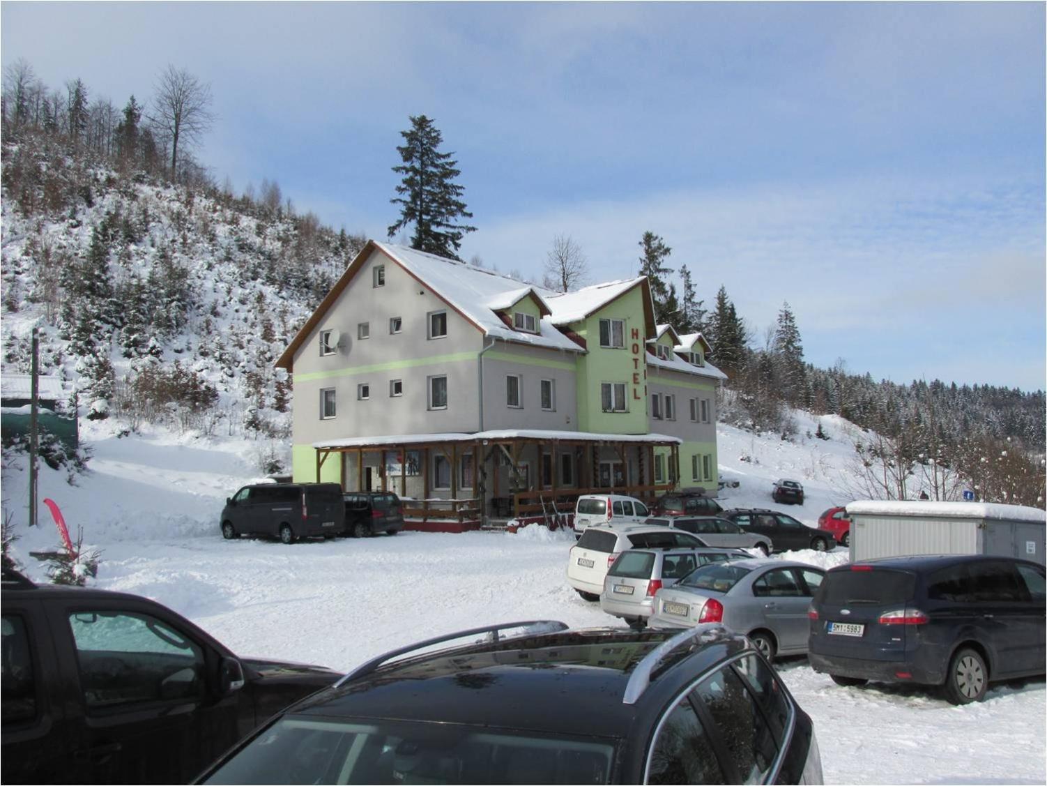 Hotel Bocy Oscadnica Exterior photo